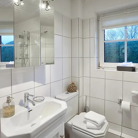 Horstweg 5 *